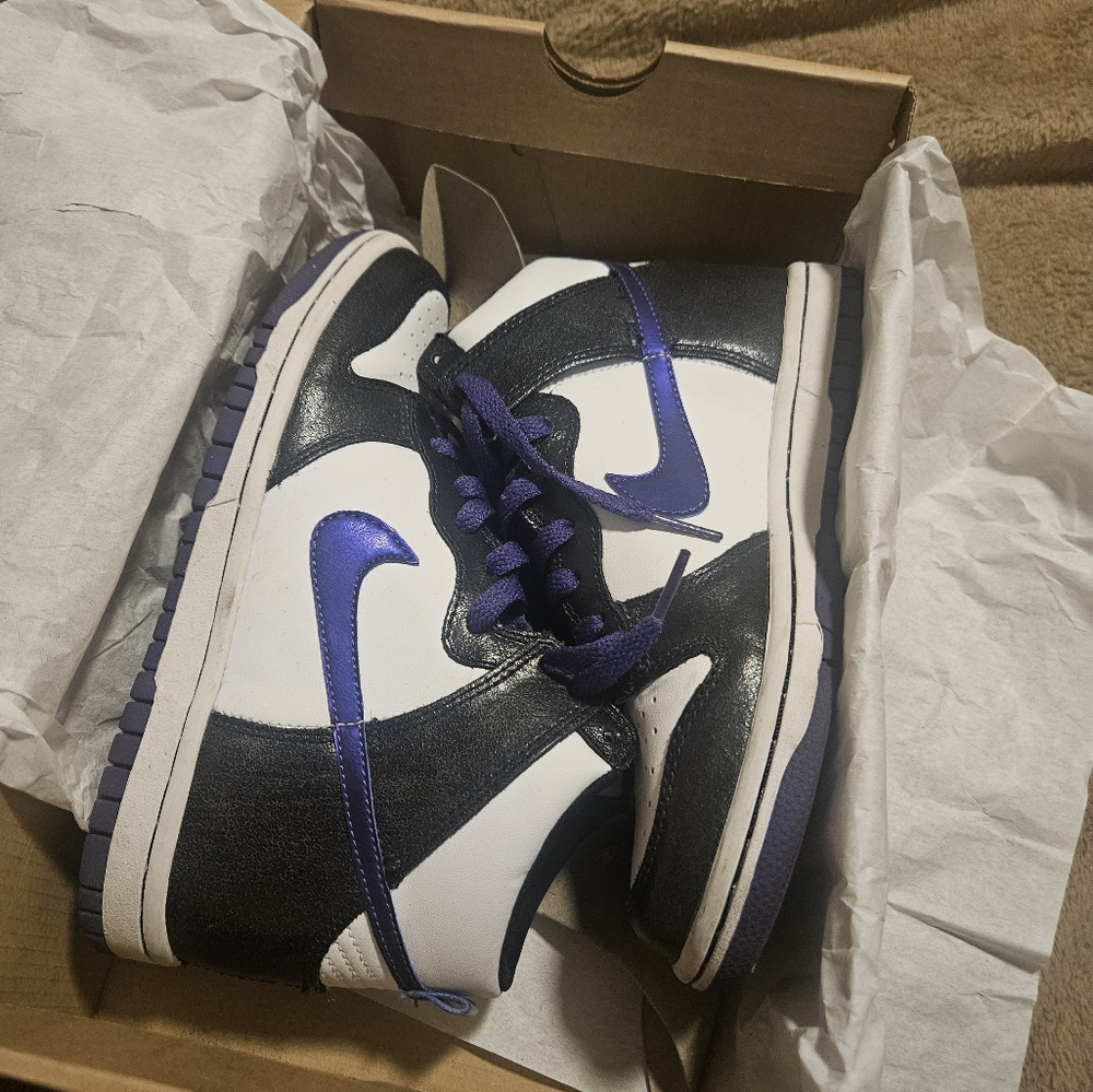 Dunks 4.5y - Picture 3 of 3